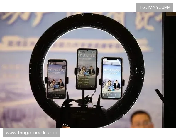 凯发直播线上手机版官网引入先进技术,提升直播画质和互动体验打造极致娱乐享受 凯发直播线上手机版官网引入先进技术,提升直播画质和互动体验打造极致娱乐享受